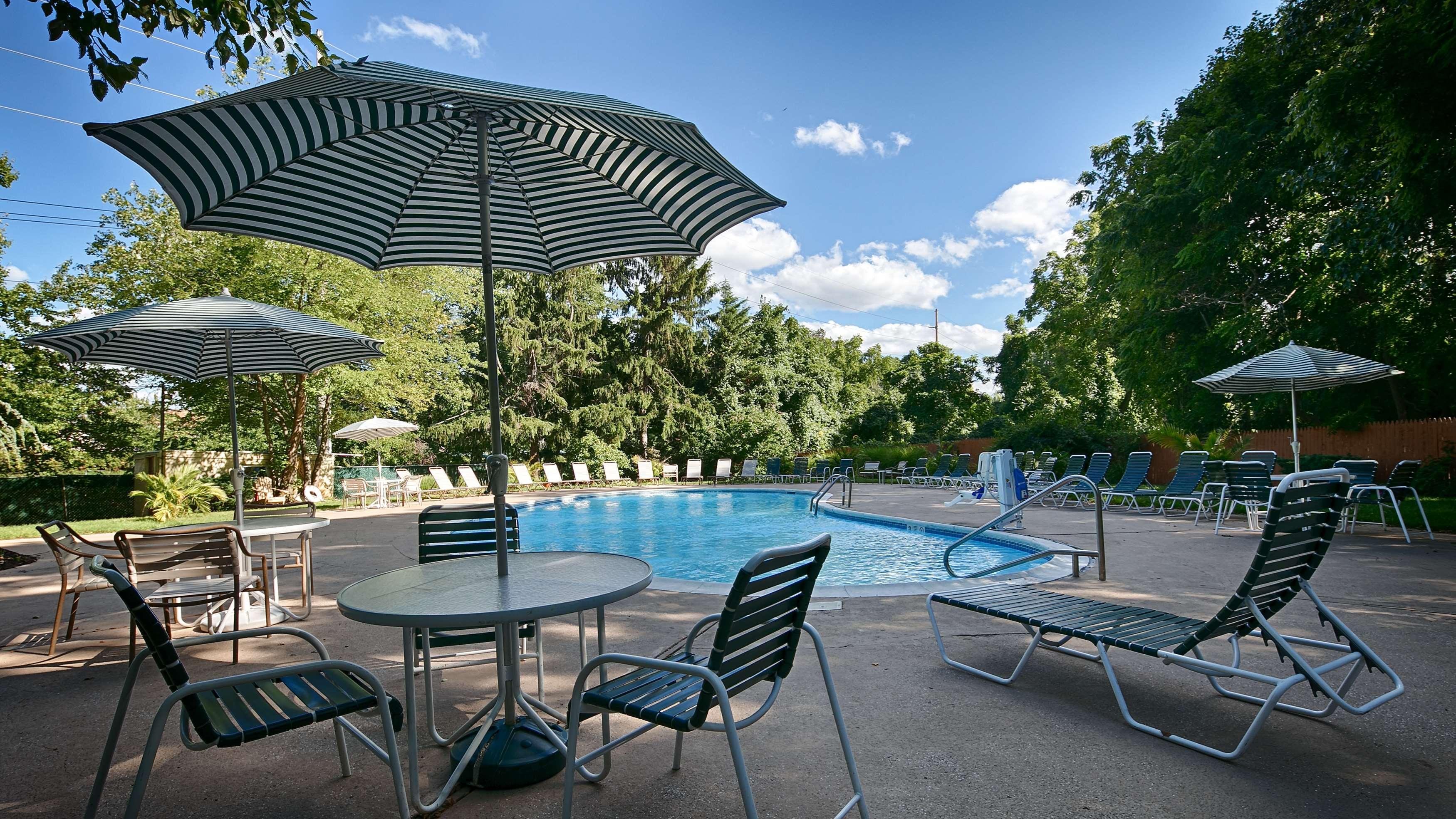 Surestay Plus By Best Western Woodbury Inn Woodbury (Nassau County) Exterior foto