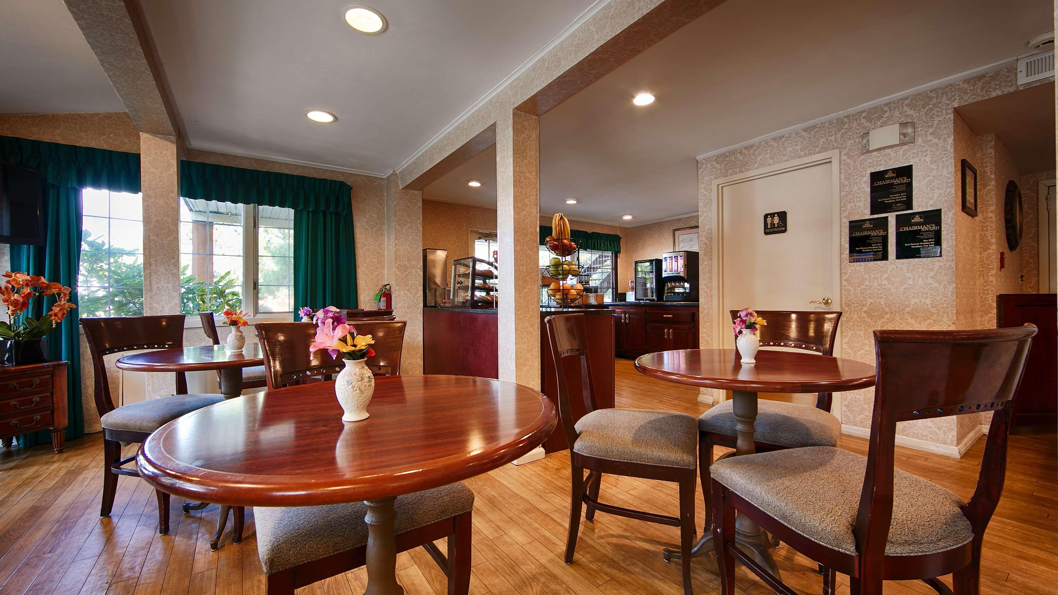 Surestay Plus By Best Western Woodbury Inn Woodbury (Nassau County) Exterior foto